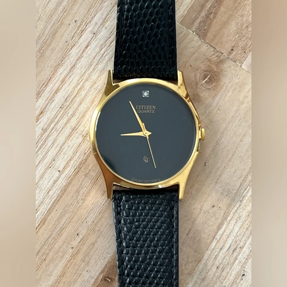 Citizen Gold Case Black Dial Men's Quartz Watch